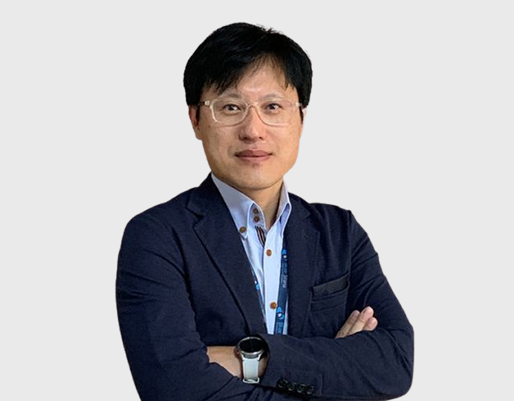 Donghwee Kim